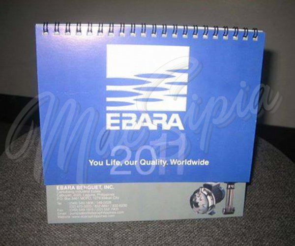 ebarra_desk_calendar